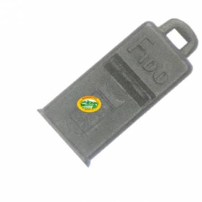 HTG FISCHIETTO PIATTO PLASTICA NERO
