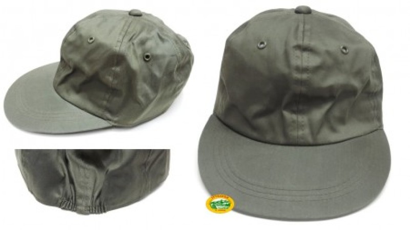 HTG Cappello verde
